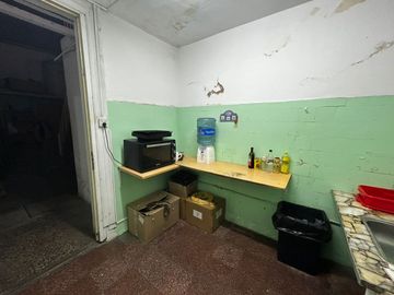 Venta Local Calle con Vivienda Sin Expensas Flores