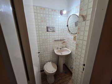 Venta 4 amb dependencia cochera  Villa del Parque