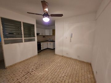 Venta 4 amb dependencia cochera  Villa del Parque