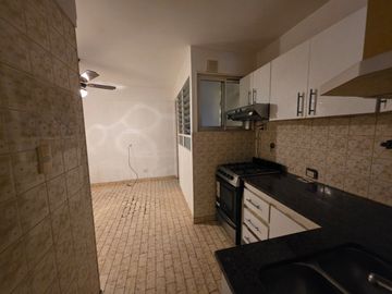 Venta 4 amb dependencia cochera  Villa del Parque
