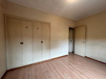 VENTA DEPARTAMENTO 3 AMBIENTES PARQUE PATRICIOS