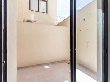 Departamento Monoambiente con Patio Boedo