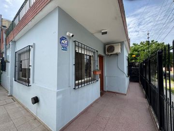 VENTA CASA 3 AMB BERAZATEGUI PARRILLA CCE VARELA