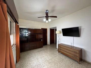 VENTA CASA 3 AMB BERAZATEGUI PARRILLA CCE VARELA