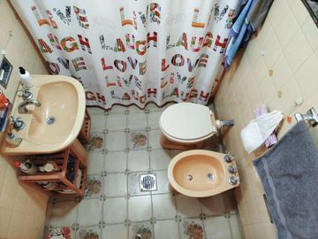 VENTA PH 4 AMBIENTES CON TERRAZA EN MATADEROS