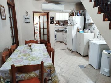 VENTA PH 4 AMBIENTES CON TERRAZA EN MATADEROS