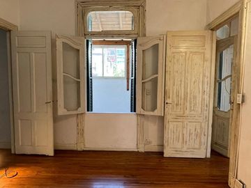 VENTA PH 4 AMBIENTES EN SAN CRISTOBAL SIN EXPENSAS