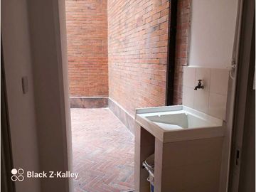 Apartamento para la Renta , Cristales de la 76