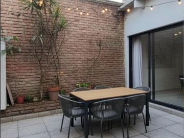 VENTA CASA 4 AMBIENTES   MORÓN APTO CREDITO
