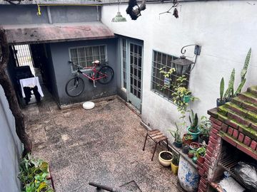 VENTA CASA 4 AMBIENTES   MORÓN APTO CREDITO