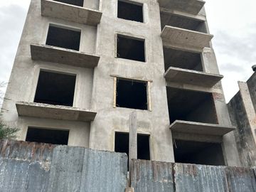 VENTA DEPTO 2/3 AMB APTO PROF. CENTRO DE MORENO
