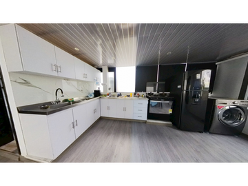 Venta Casa 7 hab, 216 mts2, Minuto de Dios, Engativá