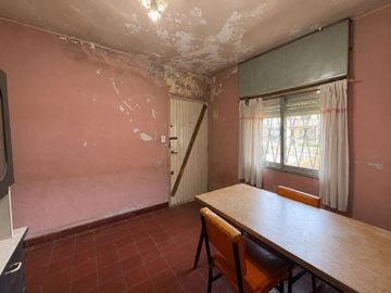 CASA VENTA MERLO APTA CREDITO COCHERA PARQUE
