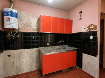 CASA VENTA MERLO APTA CREDITO COCHERA PARQUE