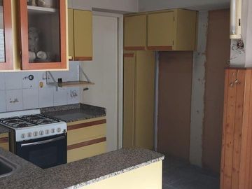VENTA CASA 5 AMB C/DEPOSITO AP CREDITO EN HAEDO