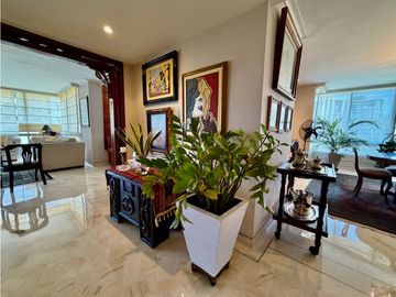ELEGANTE APARTAMENTO DE 240 M EN VENTA EN ALTO PRADO