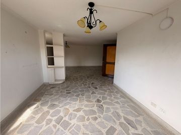 VENTA DE APARTAMENTO EN LAURELES RANGO 9