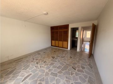 VENTA DE APARTAMENTO EN LAURELES RANGO 9