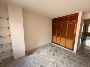 VENTA DE APARTAMENTO EN LAURELES RANGO 9