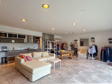 Venta Casa 5 amb en Caisamar c/ piscina y quincho