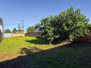 VENTA Lote de 333 M2 en barrio Gral. San Martín