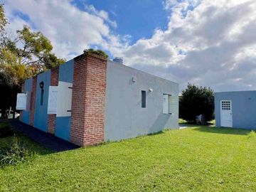 Venta Casa 3 ambientes apto credito Barrio Alfar