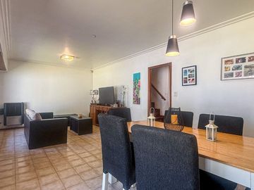 VENTA CASA 5 AMBIENTES CONSTITUCIÓN PILETA QUINCHO