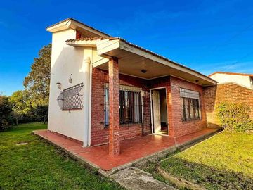 CASA EN VENTA 3 AMBIENTES CON PARQUE PLAYA SERENA