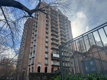 Cazadores y Olazabal - Torre Brunetta - Semipiso - Cinco Amb   Dependencia COCHERA DOBLE - Baulera