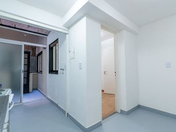 DEPARTAMENTO VENTA 4 AMB RECOLETA BALCON C/ DEPEN