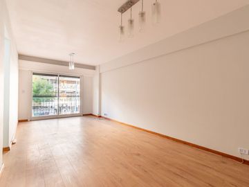 DEPARTAMENTO VENTA 4 AMB RECOLETA BALCON C/ DEPEN