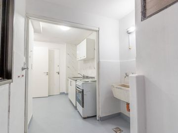 DEPARTAMENTO VENTA 4 AMB RECOLETA BALCON C/ DEPEN