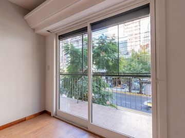 DEPARTAMENTO VENTA 4 AMB RECOLETA BALCON C/ DEPEN