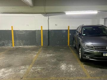 Cochera VENTA Recoleta Excelente Ubicación