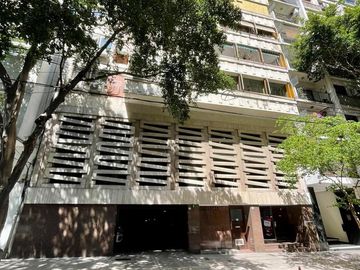 Cochera VENTA Recoleta Excelente Ubicación