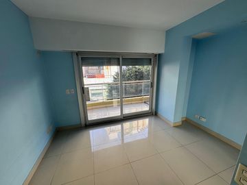 VENTA DEPARTAMENTO 4 AMBIENTES COCHERA BALVANERA