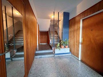 VENTA 3 AMB BALCON AL FRENTE VELEZ SARSFIELD