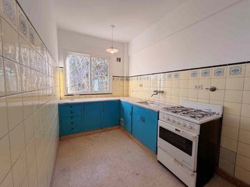 VENTA 3 AMB BALCON AL FRENTE VELEZ SARSFIELD