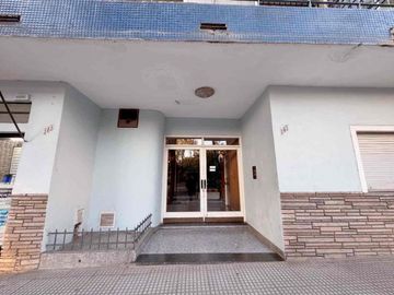 VENTA 3 AMB BALCON AL FRENTE VELEZ SARSFIELD