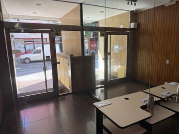 VENTA MONOAMBIENTE  Y BAULERA RETIRO