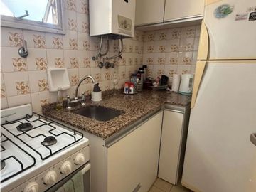 VENTA MONOAMBIENTE  Y BAULERA RETIRO