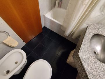 DEPARTAMENTO VENTA 3 AMB MATADEROS COCHERA BAULERA