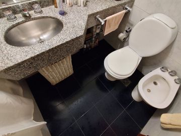DEPARTAMENTO VENTA 3 AMB MATADEROS COCHERA BAULERA