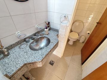 DEPARTAMENTO VENTA 3 AMB MATADEROS COCHERA BAULERA