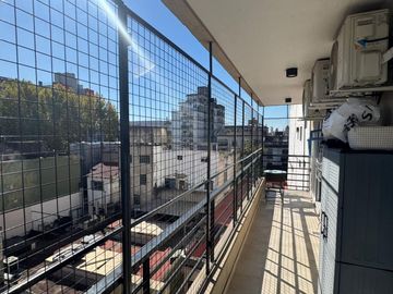 VENTA DEPARTAMENTO 3 AMBIENTES 1 COCHERA BARRACAS