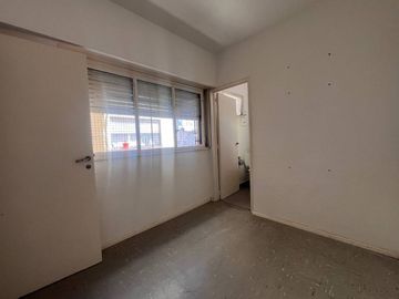 3 Ambientes con dependencia en Belgrano C