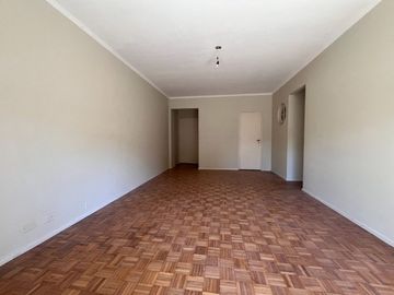 3 Ambientes con dependencia en Belgrano C