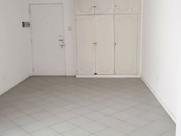 OPORTUNIDAD VENTA MONOAMBIENTE CABALLITO