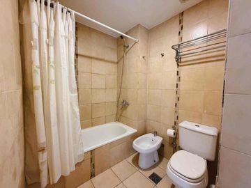 VENTA 3 AMB CON BALCON Y COCHERA BARRIO FLORES