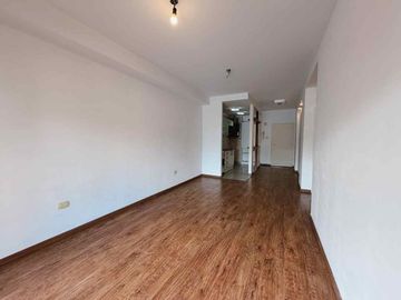 VENTA 3 AMB CON BALCON Y COCHERA BARRIO FLORES